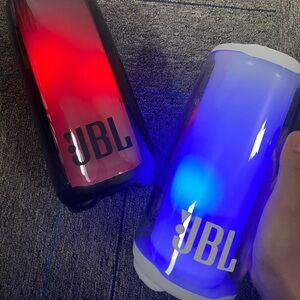 JBL PULSE 5 BRAND NEW MULTIPLE COLORS